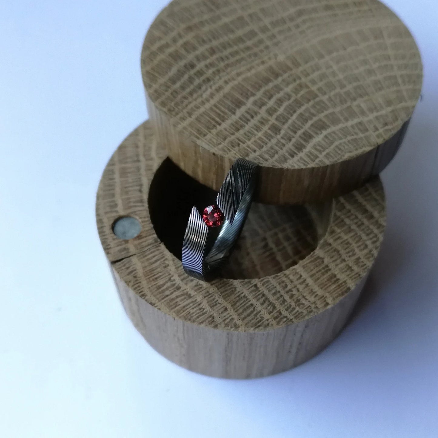 Unique Handmade Stainless Damascus Steel Tension Ring with Round Brilliant Cut Stone Setting.
